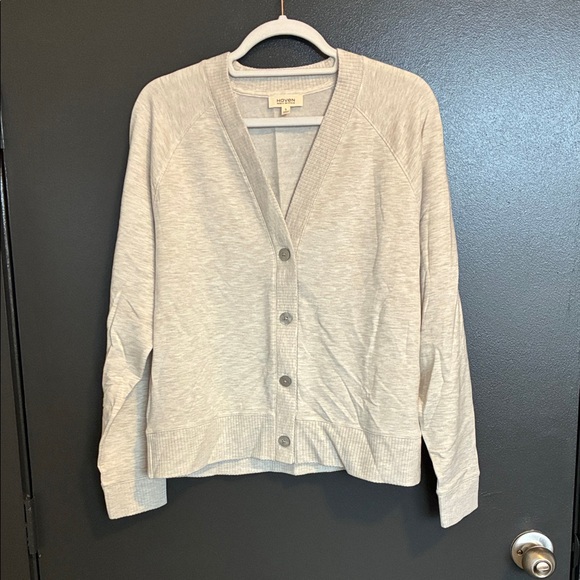 Relaxed Cream Button-Front Cardigan - Picture 4 of 7
